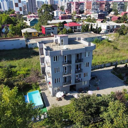 Family hotel ın batumı maretı str 2 Dış mekan fotoğraf