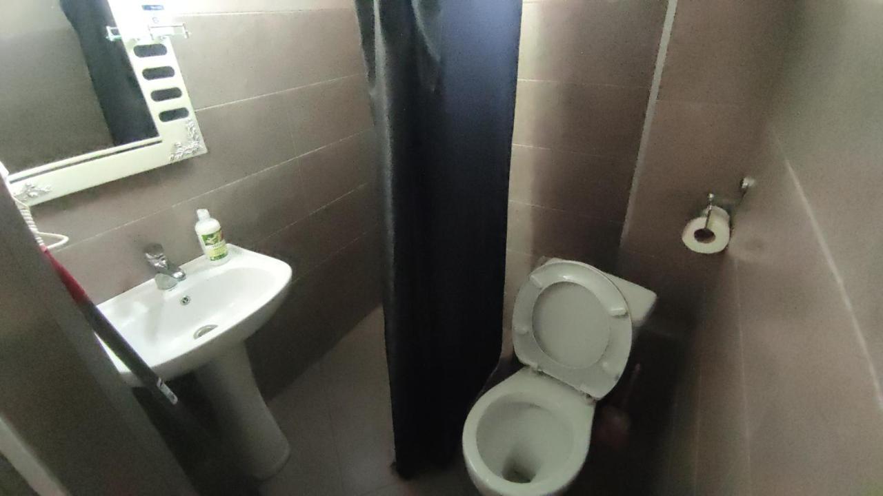 Family hotel ın batumı maretı str 2 Dış mekan fotoğraf