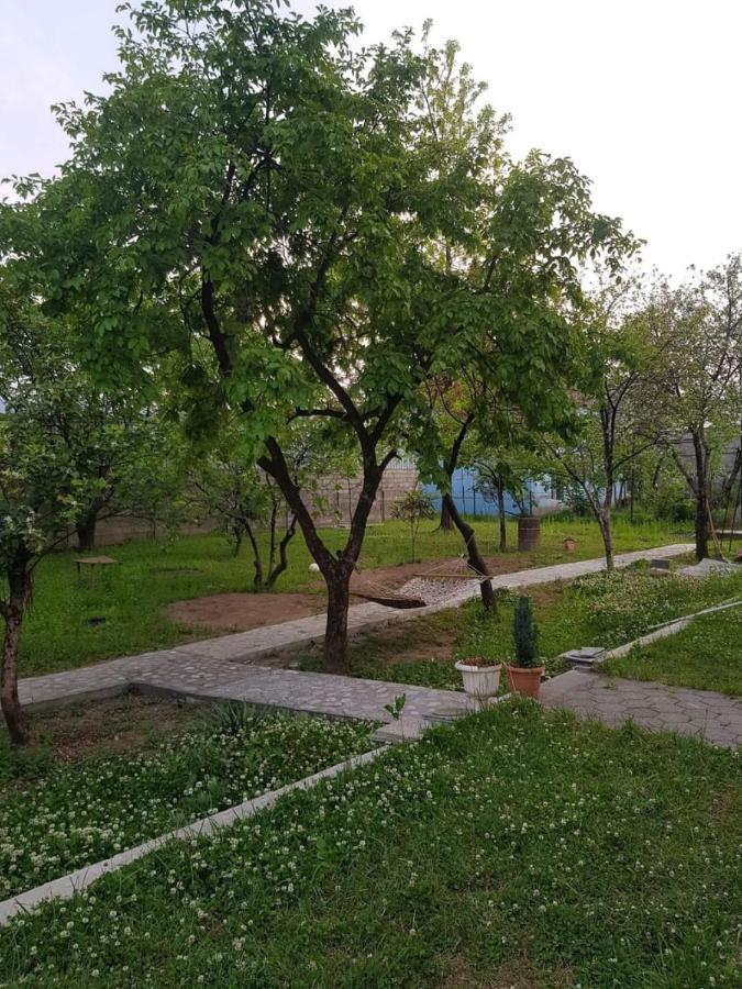 Family hotel ın batumı maretı str 2 Dış mekan fotoğraf