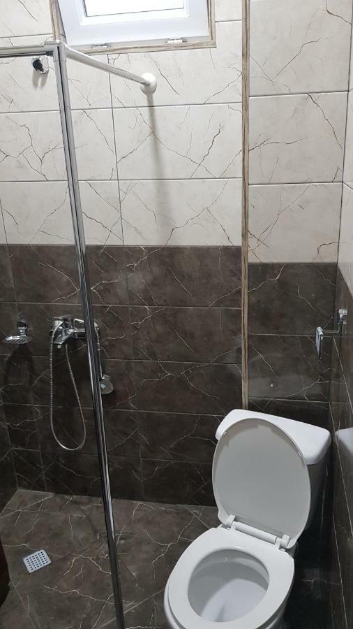 Family hotel ın batumı maretı str 2 Dış mekan fotoğraf